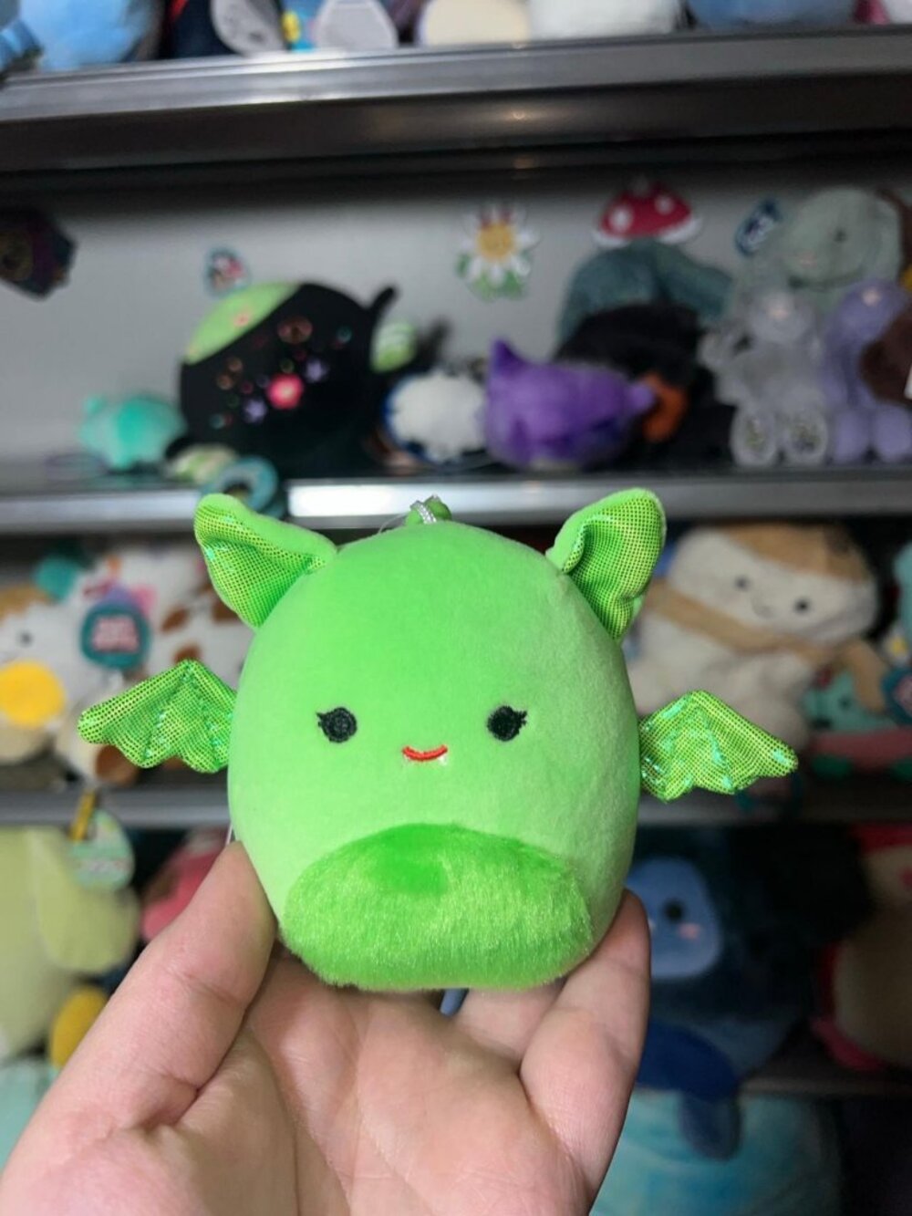 Apple the Green Bat 3.5" Clip Squishmallow NWT